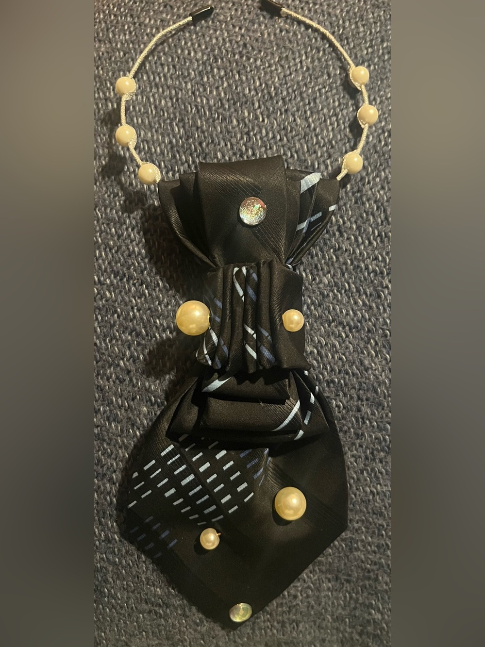 Elegant Black Pearl-Accent Necktie Necklace - Women Accessories